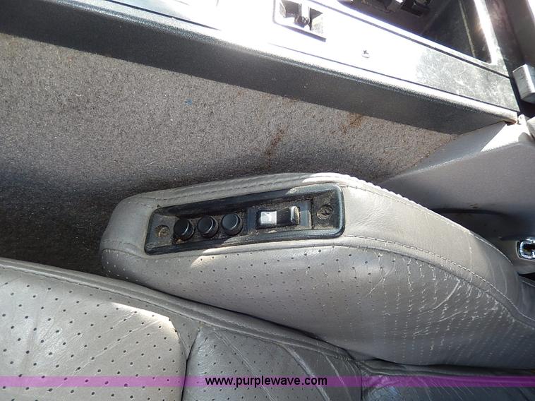 image for item I3704 1988 Chevrolet Corvette convertible