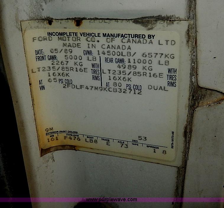 image for item I3709 1989 Ford F450 Super Duty XL dump bed truck