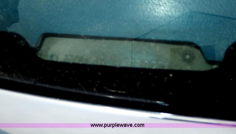 image for item I3709 1989 Ford F450 Super Duty XL dump bed truck