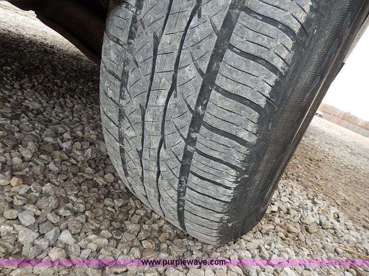 image for item I3713 2002 Ford F150 pickup truck