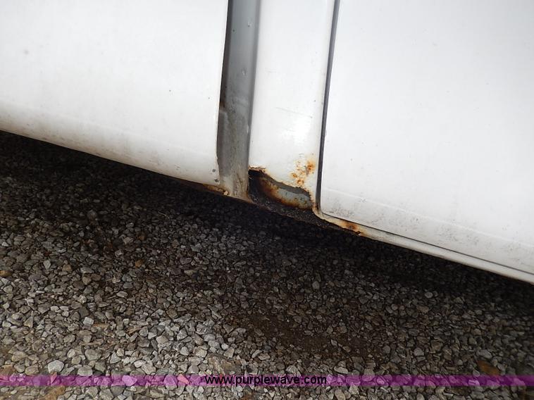 image for item I3713 2002 Ford F150 pickup truck