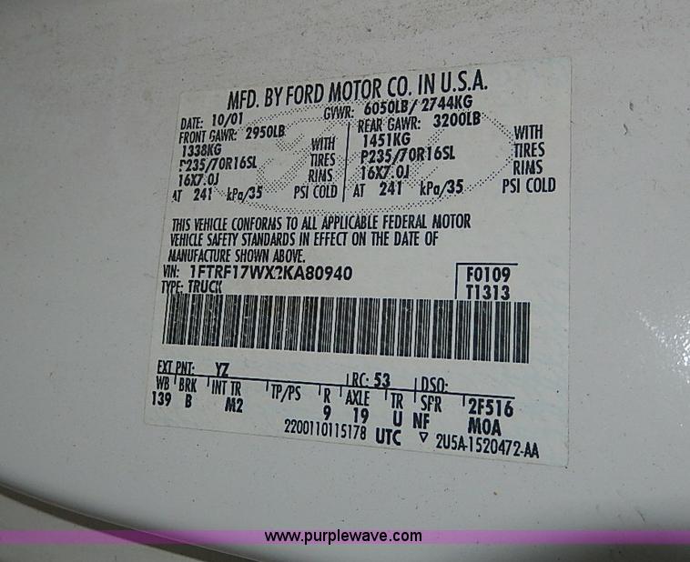 image for item I3713 2002 Ford F150 pickup truck