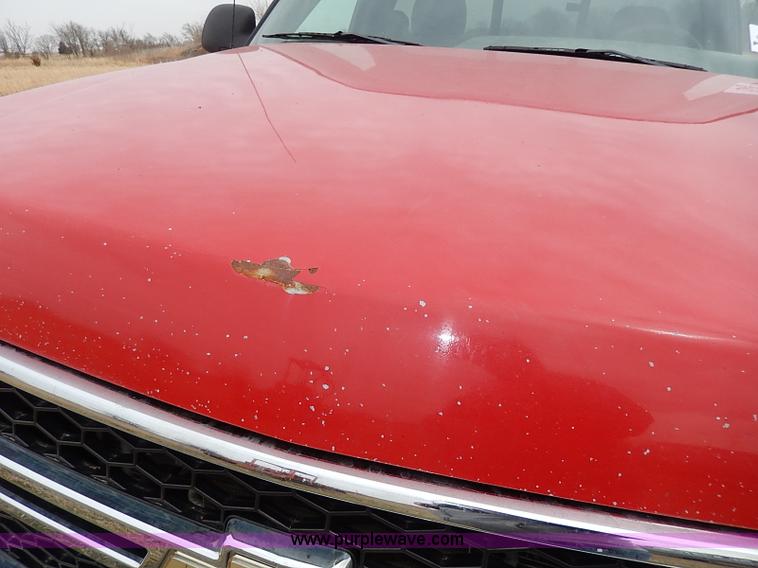 image for item I3722 2006 Chevrolet Silverado 1500 pickup truck