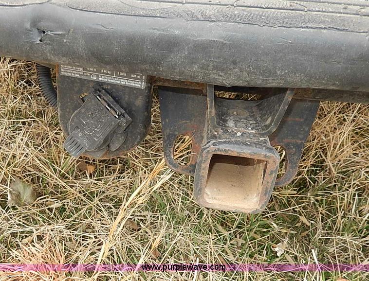 image for item I3722 2006 Chevrolet Silverado 1500 pickup truck