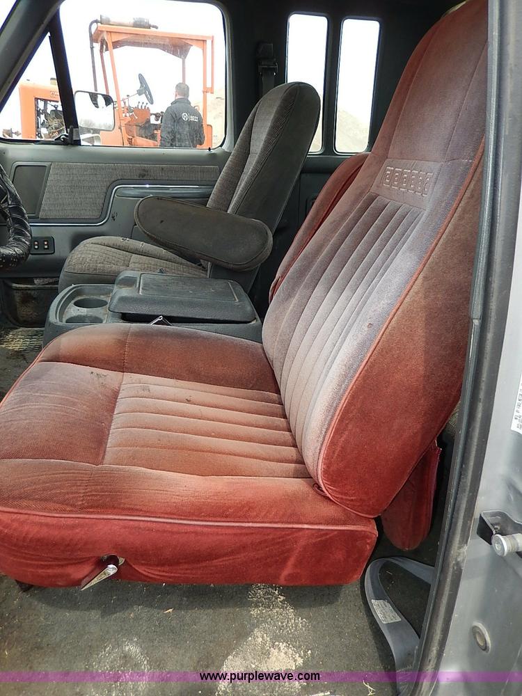 image for item I3725 1991 Ford F250 Super Duty XLT Lariat SuperCab pickup truck