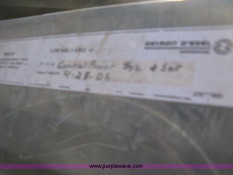 image for item I5515 1999 Freightliner FLD120SD semi truck