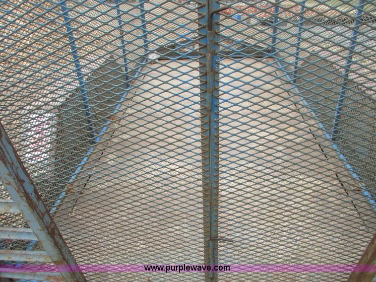 image for item I5517 1987 JFW tandem axle trailer