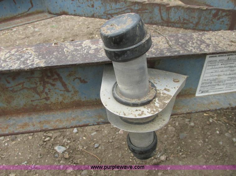 image for item I5517 1987 JFW tandem axle trailer