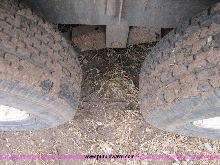 image for item I5517 1987 JFW tandem axle trailer