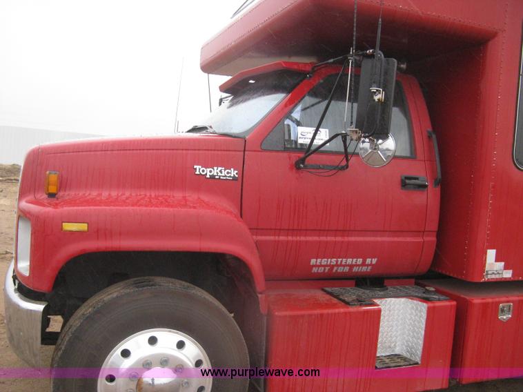 image for item I5539 1990 GMC TopKick Toterhome truck