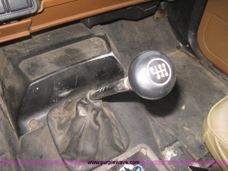 image for item I5539 1990 GMC TopKick Toterhome truck