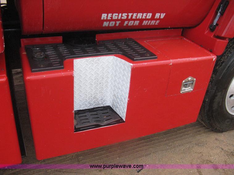 image for item I5539 1990 GMC TopKick Toterhome truck