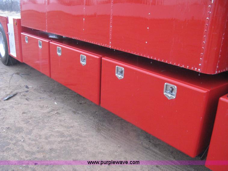 image for item I5539 1990 GMC TopKick Toterhome truck