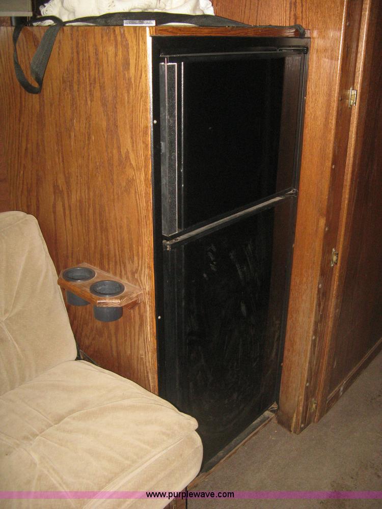 image for item I5539 1990 GMC TopKick Toterhome truck