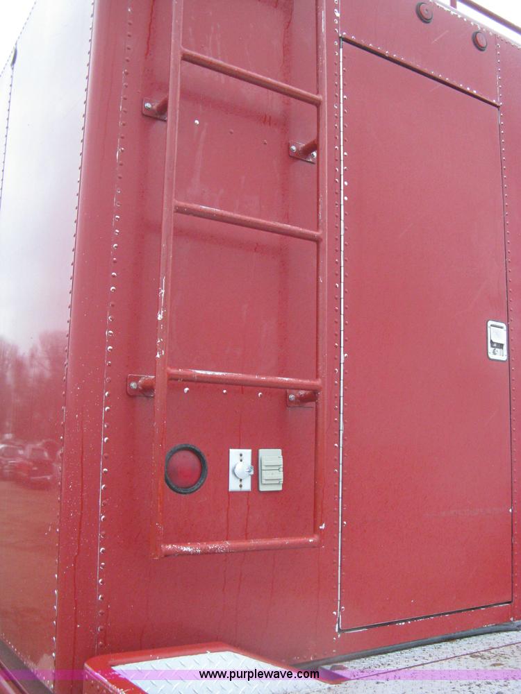 image for item I5539 1990 GMC TopKick Toterhome truck