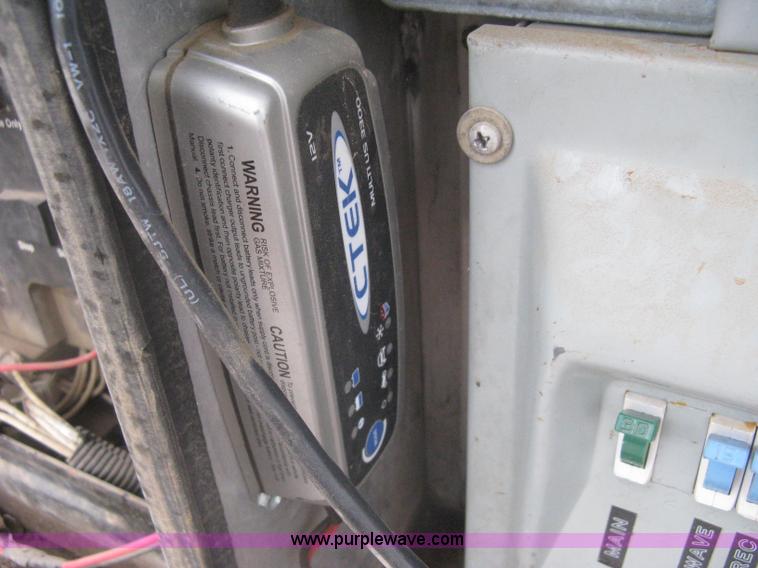 image for item I5539 1990 GMC TopKick Toterhome truck