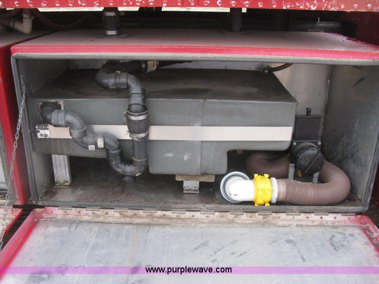 image for item I5539 1990 GMC TopKick Toterhome truck