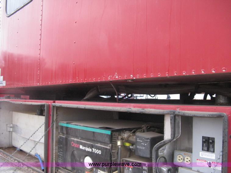 image for item I5539 1990 GMC TopKick Toterhome truck