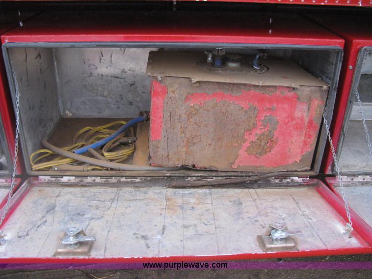 image for item I5539 1990 GMC TopKick Toterhome truck