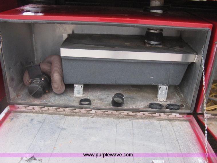 image for item I5539 1990 GMC TopKick Toterhome truck