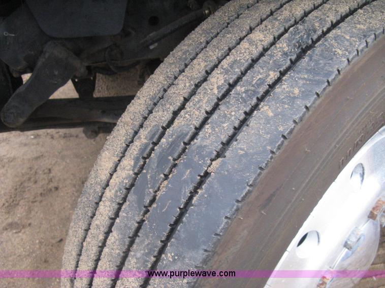 image for item I5539 1990 GMC TopKick Toterhome truck