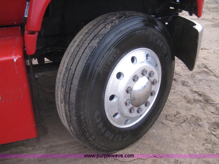 image for item I5539 1990 GMC TopKick Toterhome truck