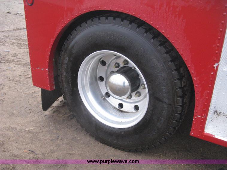 image for item I5539 1990 GMC TopKick Toterhome truck