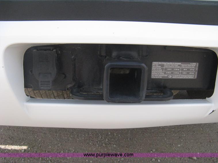 image for item I5559 2011 Chevrolet Suburban LT 1500 SUV