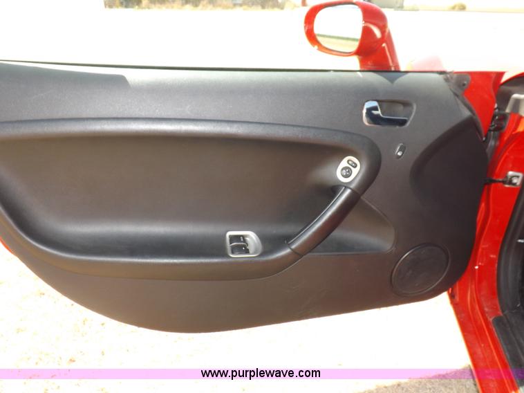 image for item I9001 2007 Pontiac Solstice convertible