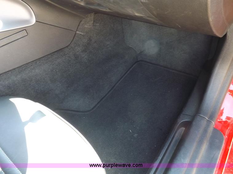 image for item I9001 2007 Pontiac Solstice convertible