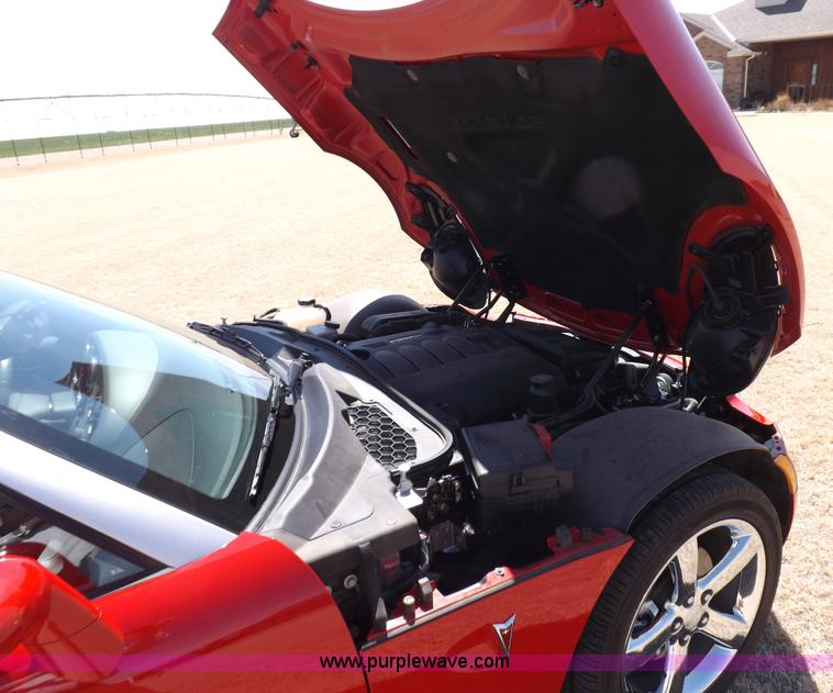 image for item I9001 2007 Pontiac Solstice convertible