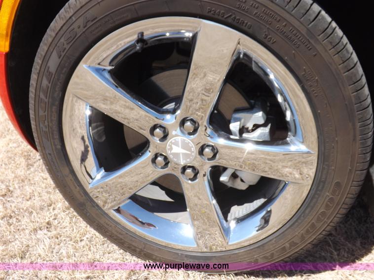 image for item I9001 2007 Pontiac Solstice convertible