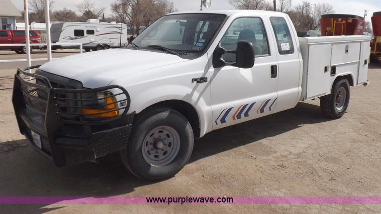 image for item I9007 1999 Ford F250 Super Duty SuperCab utility truck