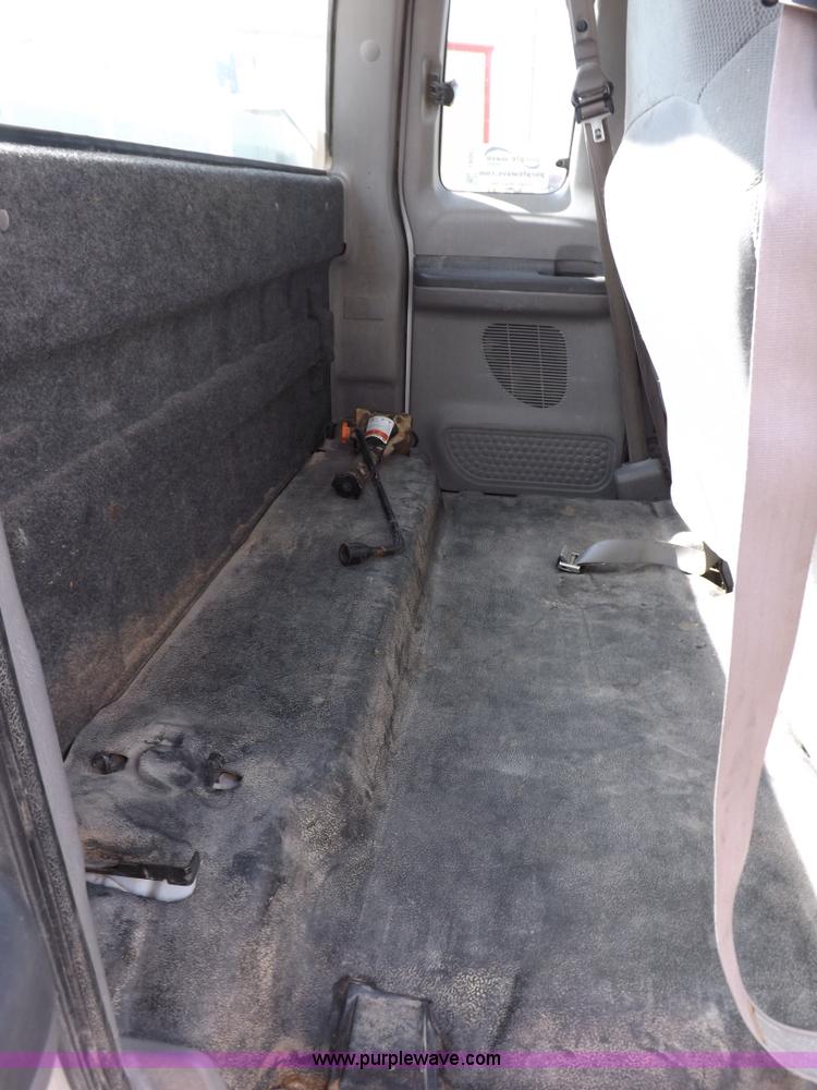 image for item I9007 1999 Ford F250 Super Duty SuperCab utility truck