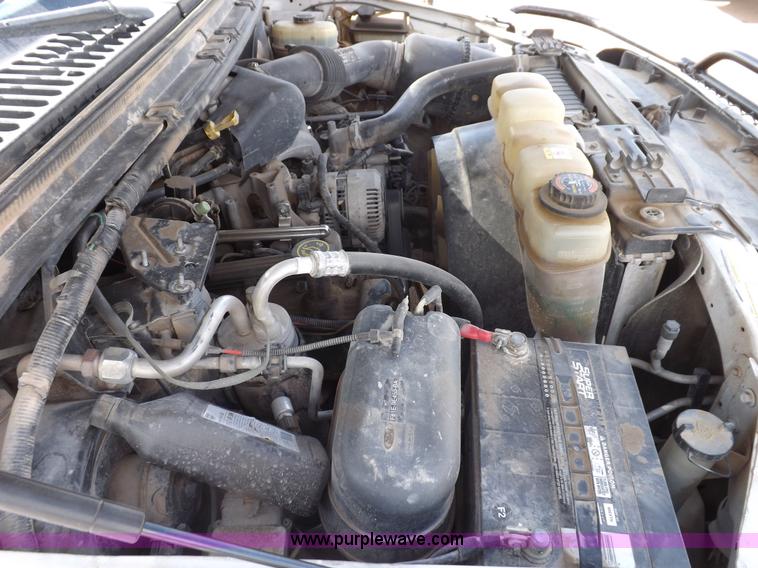 image for item I9007 1999 Ford F250 Super Duty SuperCab utility truck