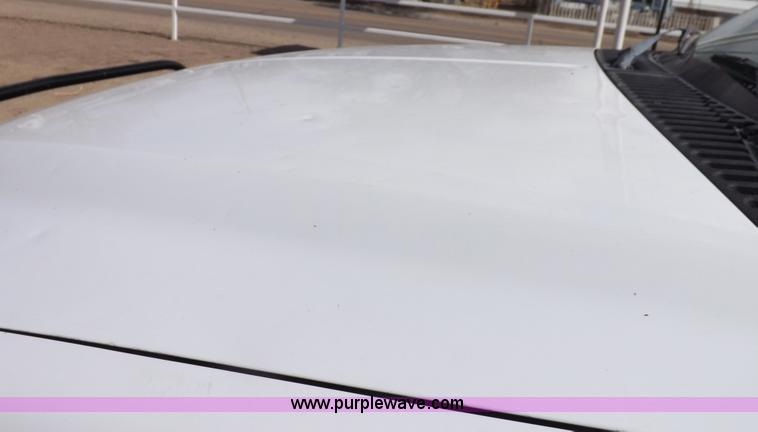 image for item I9007 1999 Ford F250 Super Duty SuperCab utility truck