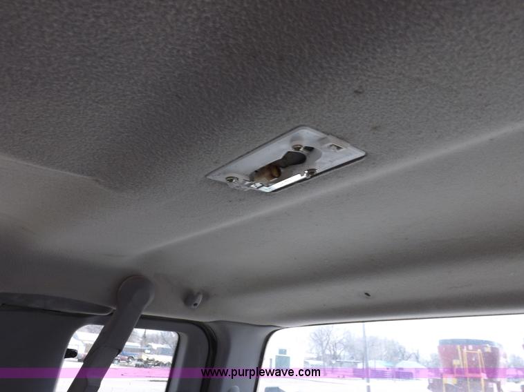 image for item I9007 1999 Ford F250 Super Duty SuperCab utility truck