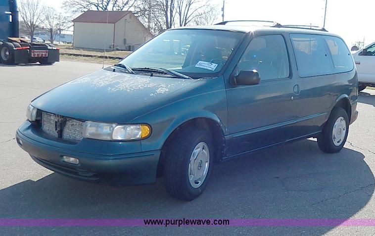 image for item I9263 1997 Mercury Villager GS
