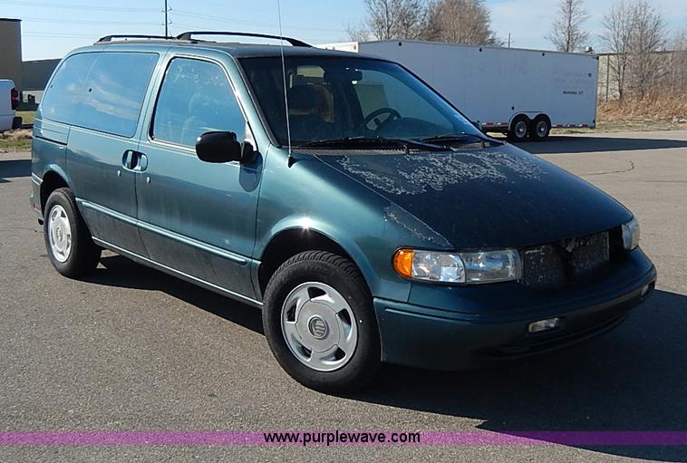 image for item I9263 1997 Mercury Villager GS
