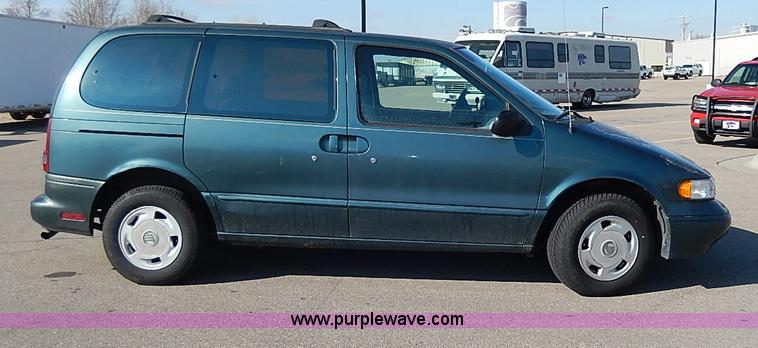image for item I9263 1997 Mercury Villager GS