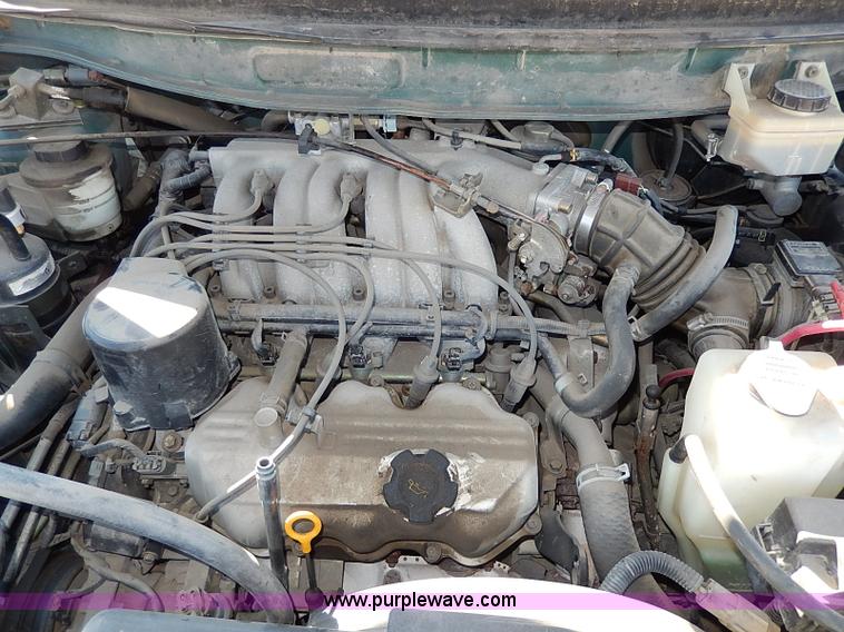 image for item I9263 1997 Mercury Villager GS