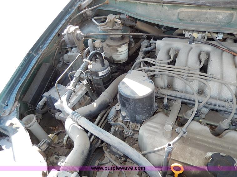 image for item I9263 1997 Mercury Villager GS