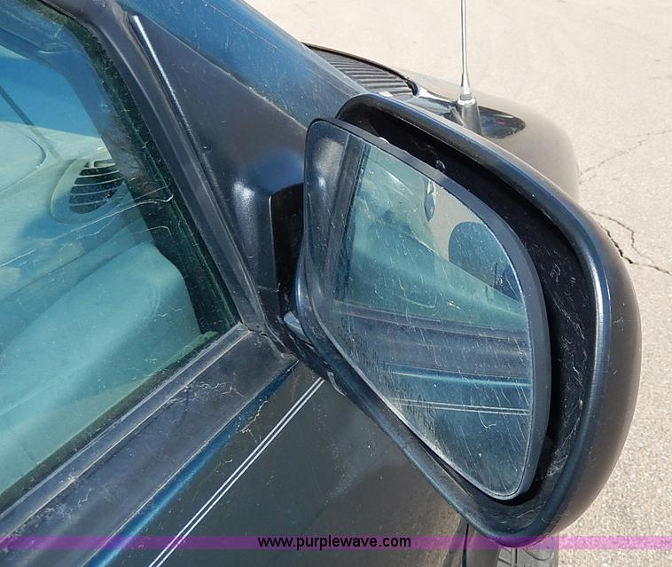 image for item I9263 1997 Mercury Villager GS
