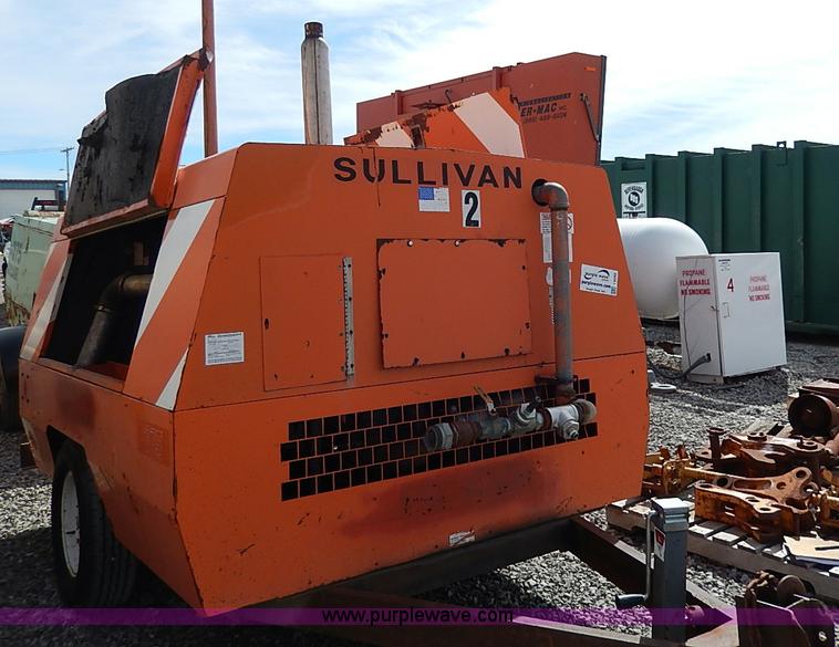 image for item I9282 Sullivan D375Q6A air compressor