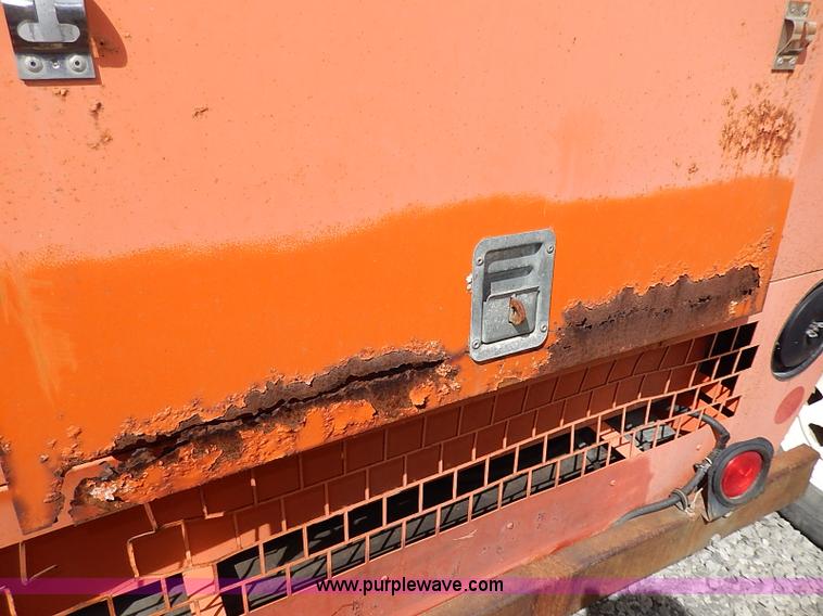 image for item I9282 Sullivan D375Q6A air compressor