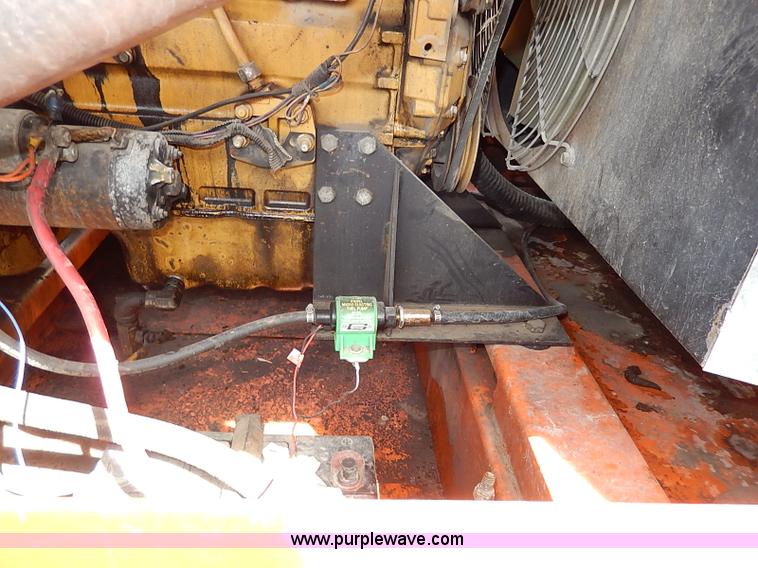 image for item I9282 Sullivan D375Q6A air compressor