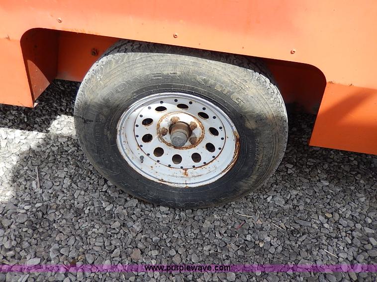 image for item I9282 Sullivan D375Q6A air compressor