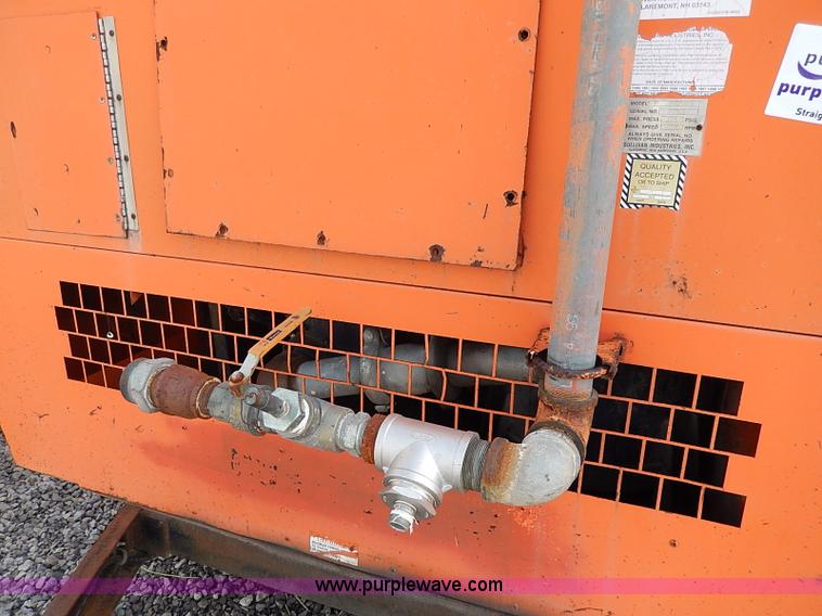 image for item I9282 Sullivan D375Q6A air compressor