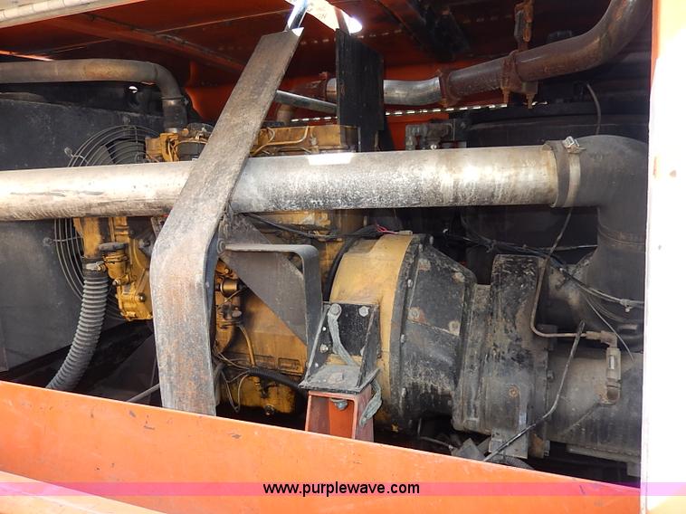 image for item I9282 Sullivan D375Q6A air compressor