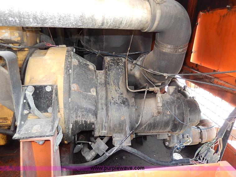 image for item I9282 Sullivan D375Q6A air compressor